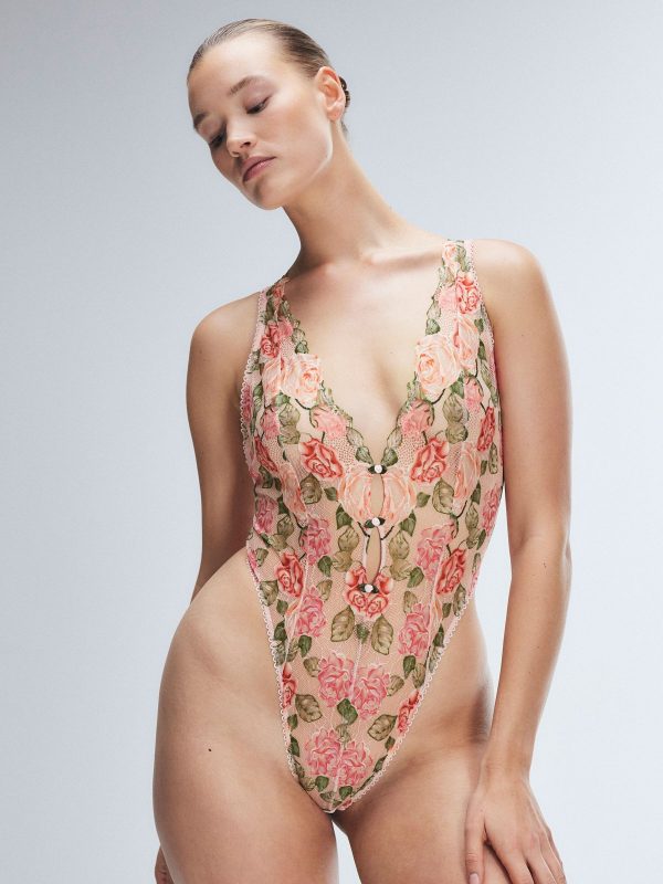 LES-ROSES-LACE-TEDDY-LI2500546-12500-1-1200x1600-1.jpg