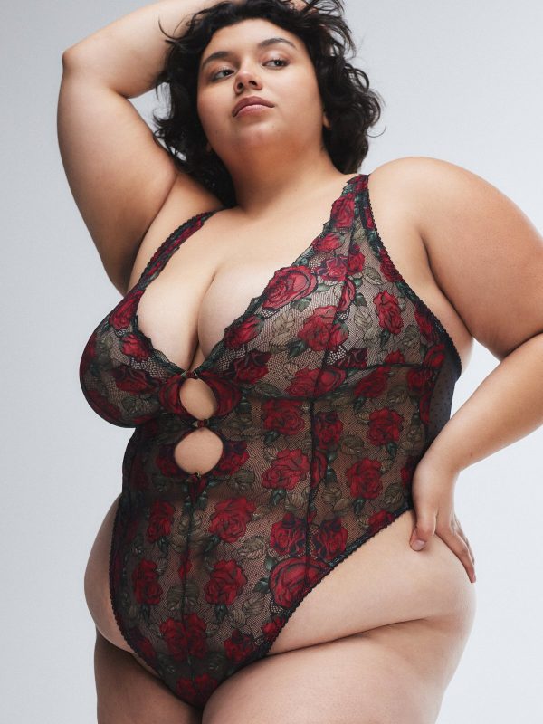 LES-ROSES-LACE-TEDDY-LI2500547-1533-3-1200x1600-1.jpg