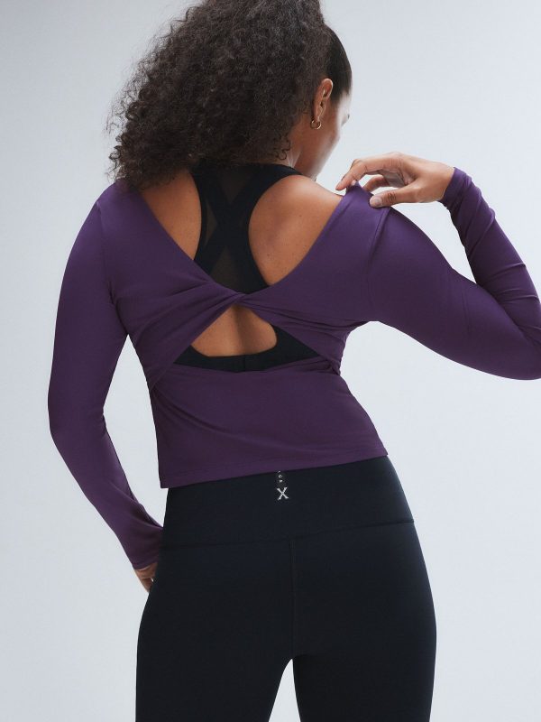 LIGHT-LAYER-TWIST-BACK-TOP-XT2500517-5504-1-1200x1600-1.jpg