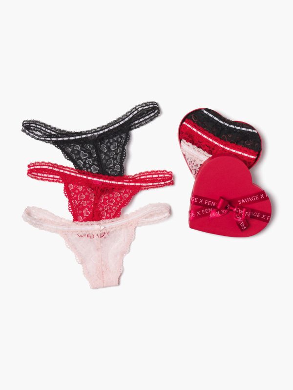 LOVERS-LACE-G-STRING-PANTY-PACK-UD2500559-12570-1-1200x1600-1.jpg