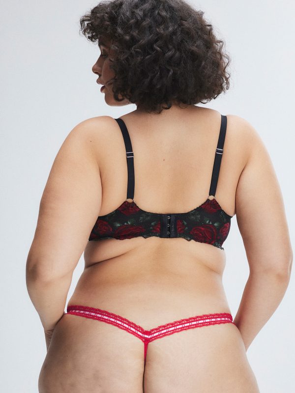 LOVERS-LACE-G-STRING-PANTY-PACK-UD2500559-12570-5-1200x1600-1.jpg