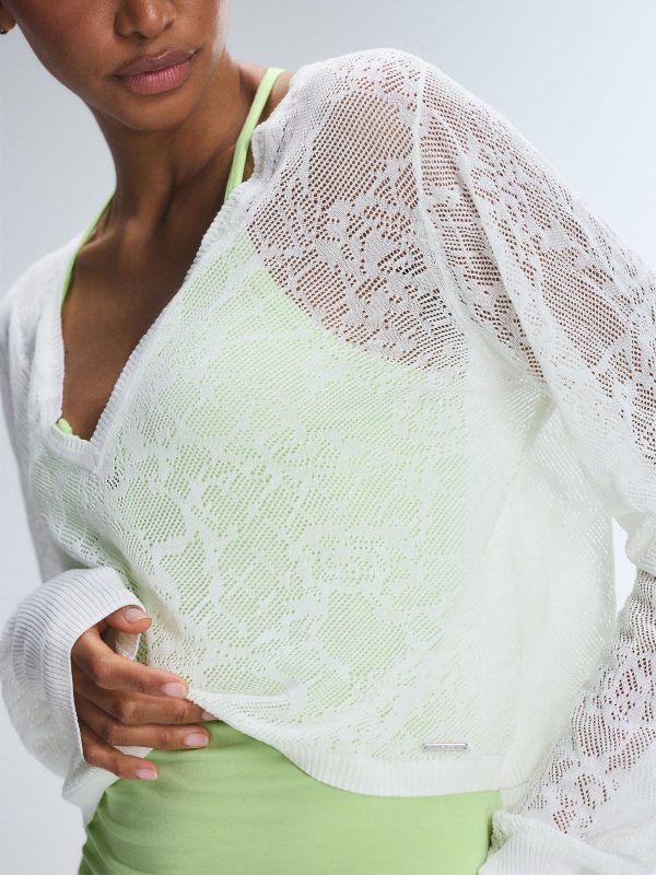 LUXE-LACE-KNIT-V-NECK-SWEATER-NT2500528-7612-4-1200x1600-1.jpg