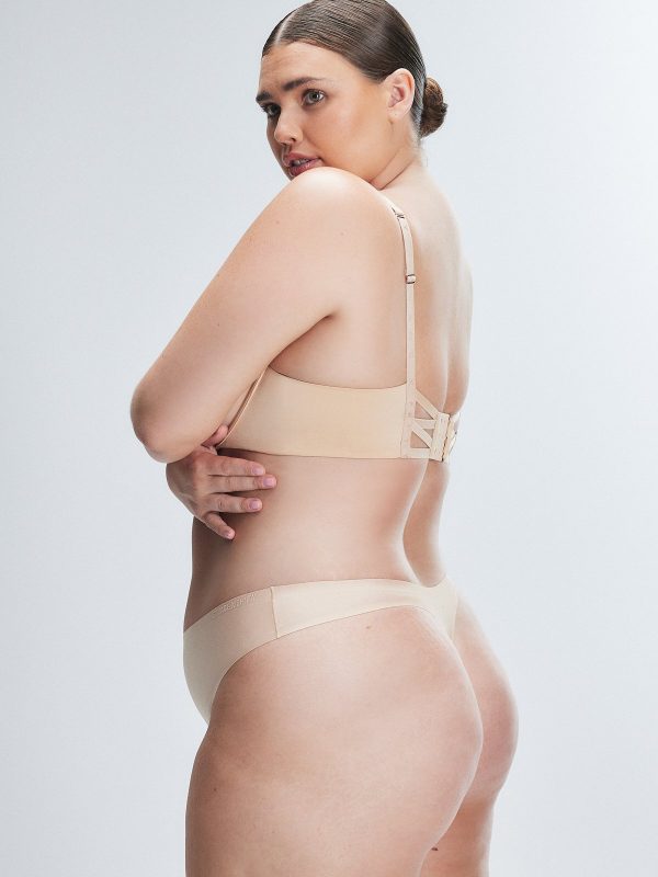 MICROFIBER-NO-SHOW-THONG-PANTY-UD2356832-9011-4-1200x1600-1.jpg