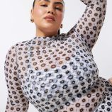 MOD-CROPPED-TURTLENECK-LONG-SLEEVE-TEE-TP2355636-6892-1-1200x1600-1.jpg