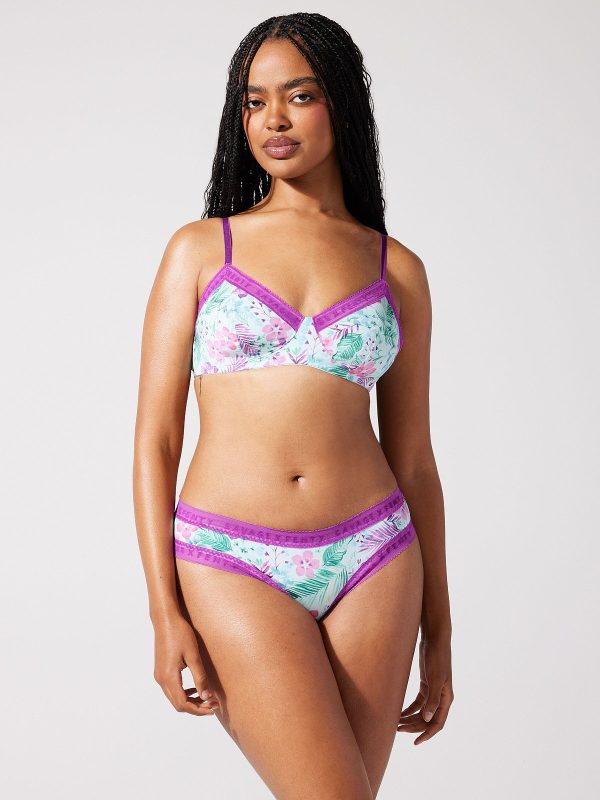 NEW-MICROFIBER-LOGO-TRIM-UNLINED-BRALETTE-BB2355609-11331-3-1200x1600-1.jpg