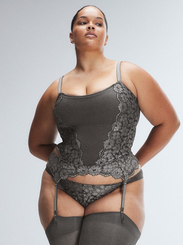 PLAYDATE-LACE-GARTER-BELT-LI2500558-1518-3-1200x1600-1.jpg