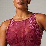 RISQUE-TAKER-HOUNDSTOOTH-MEDIUM-IMPACT-SPORTS-BRA-SV2356812-8237-1-1200x1600-1.jpg