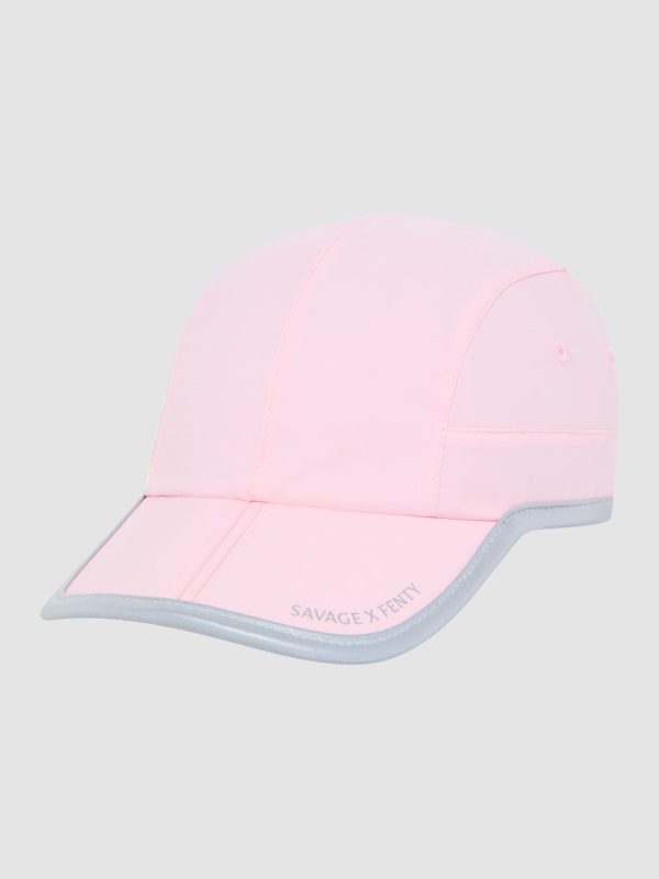 RUNNERS-HAT-XA2500502-13325-LAYDOWN-1200x1600-1.jpg