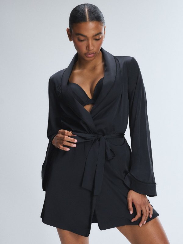 SATIN-EVER-AFTER-SLEEP-ROBE-SQ2500591-1533-1-1200x1600-1.jpg