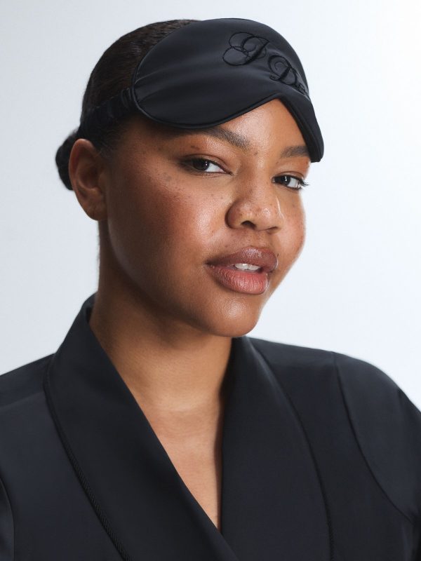 SATIN-EYE-MASK-AC2500552-1533-2-1200x1600-1.jpg