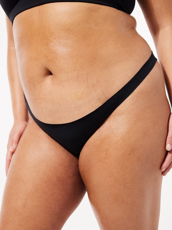 SAVAGE-X-PERFORMANCE-TEENSY-THONG-PANTY-UD2457660-0687-4-1200x1600-1.jpg