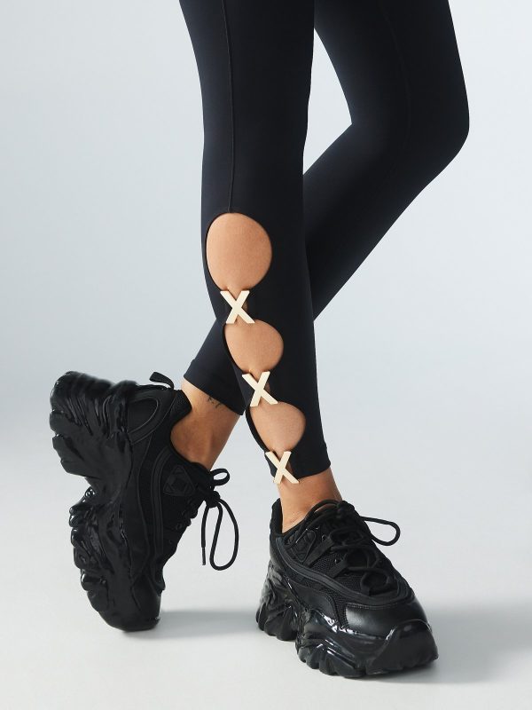 SAVAGEXXX-KEYHOLE-LEGGING-XB2354896-0687-LAYDOWN-1200x1600-1.jpg