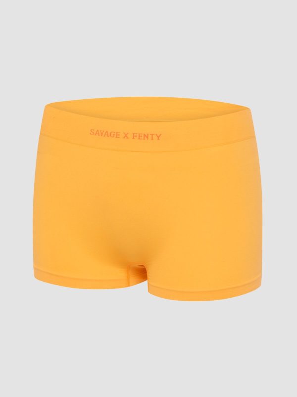 SEAMLESS-BOY-SHORT-PANTY-UD2357471-13340-LAYDOWN-1200x1600-1.jpg