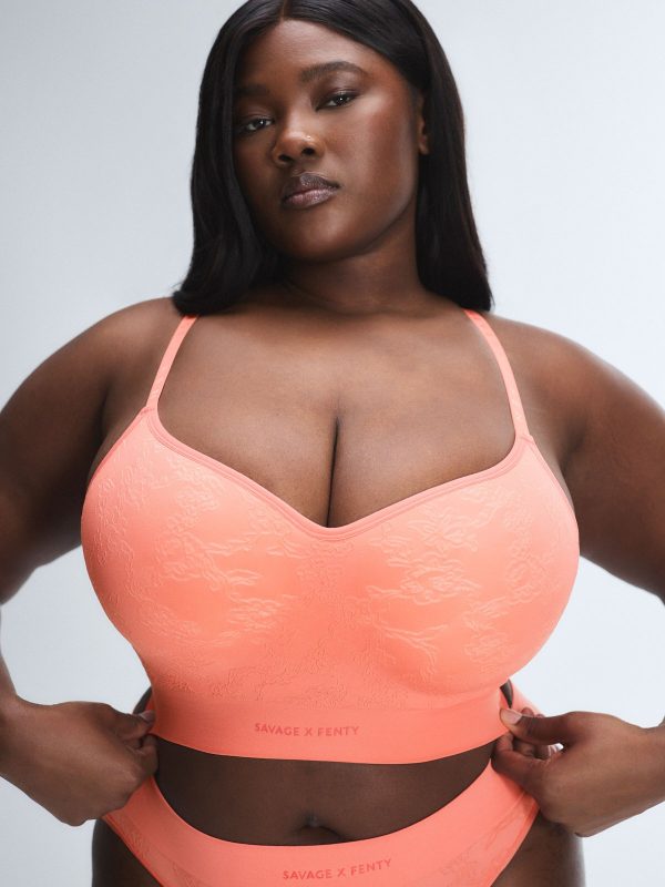 SEAMLESS-FLORAL-PADDED-BRALETTE-BB2500538-13328-4-1200x1600-1.jpg