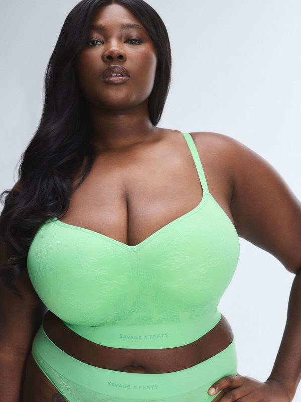 SEAMLESS-FLORAL-PADDED-BRALETTE-BB2500538-13336-4-1200x1600-1.jpg