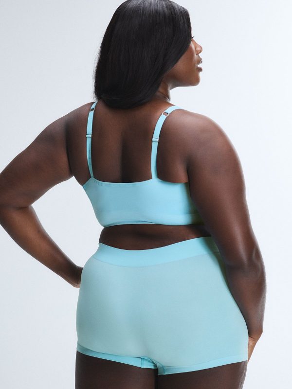 SEAMLESS-SCOOP-NECK-BRALETTE-BB2357478-13485-2-1200x1600-1.jpg