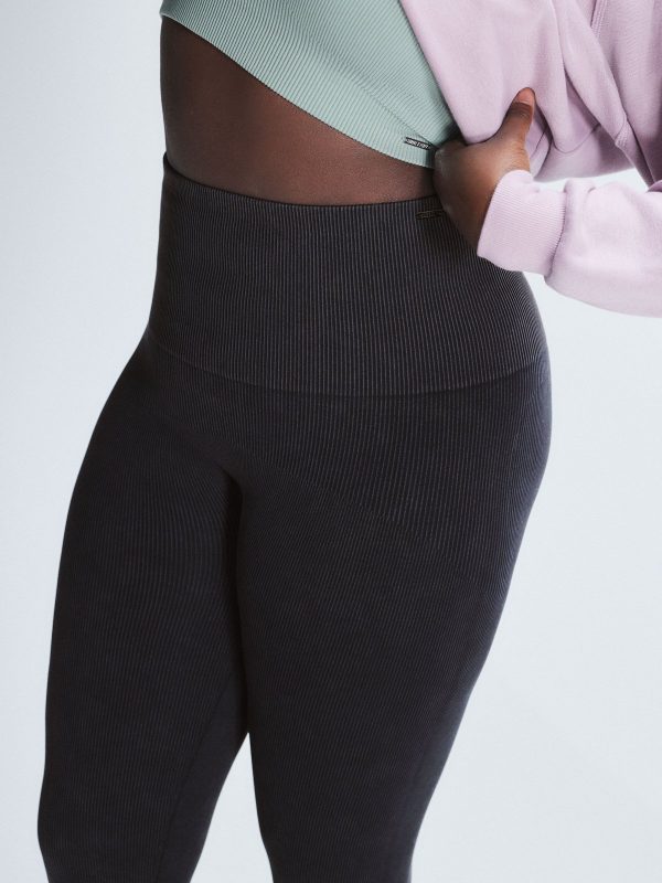 SEAMLESS-SPORT-HIGH-WAIST-LEGGING-XB2500502-9348-4-1200x1600-1.jpg