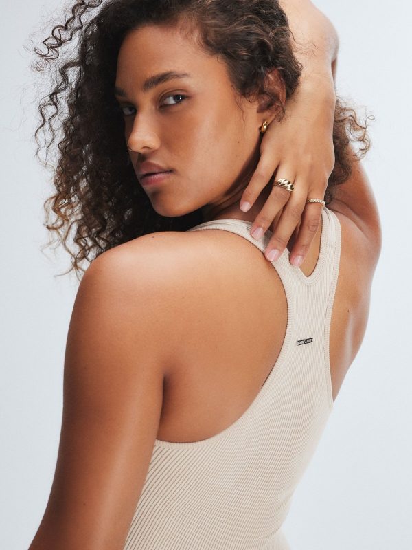 SEAMLESS-SPORT-JUMPSUIT-XO2500501-11854-4-1200x1600-1.jpg