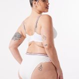 SERVING-COURTSIDE-UNLINED-LACE-PLUNGE-BRA-BA2458507-7612-4-1200x1600-1.jpg