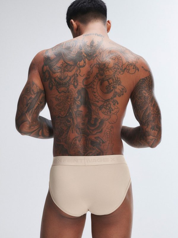 SHADOW-FIT-BRIEFS-UD2355059-12409-2-1200x1600-1.jpg