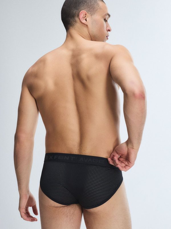 SHADOW-FIT-MESH-BRIEFS-UD2500652-1533-2-1200x1600-1.jpg
