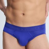 SHADOW-FIT-MESH-BRIEFS-UD2500652-8219-1-1200x1600-1.jpg