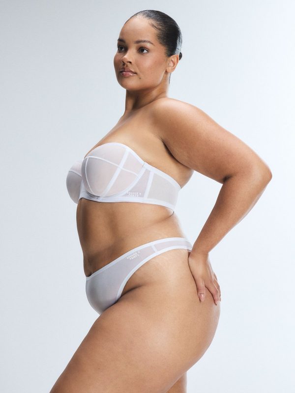 SHEER-X-UNLINED-STRAPLESS-BRA-BA2253555-1140-3-1200x1600-1.jpg