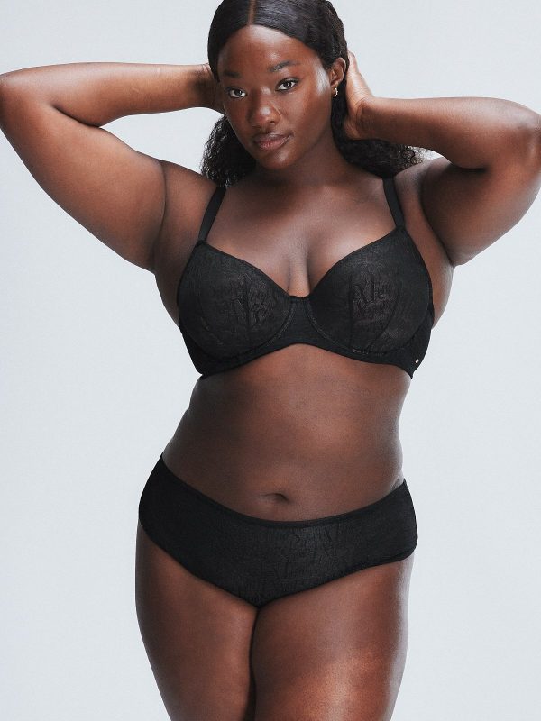 SIGNATURE-SCRIPT-CHEEKY-PANTY-UD2458499-0687-2-1200x1600-1.jpg