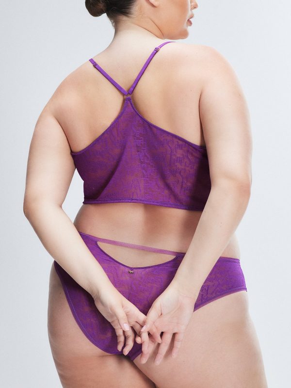 SIGNATURE-SCRIPT-CHEEKY-PANTY-UD2458499-11386-3-1200x1600-1.jpg