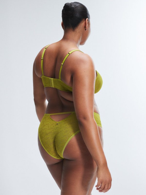SIGNATURE-SCRIPT-CHEEKY-PANTY-UD2458499-11719-1-1200x1600-1.jpg