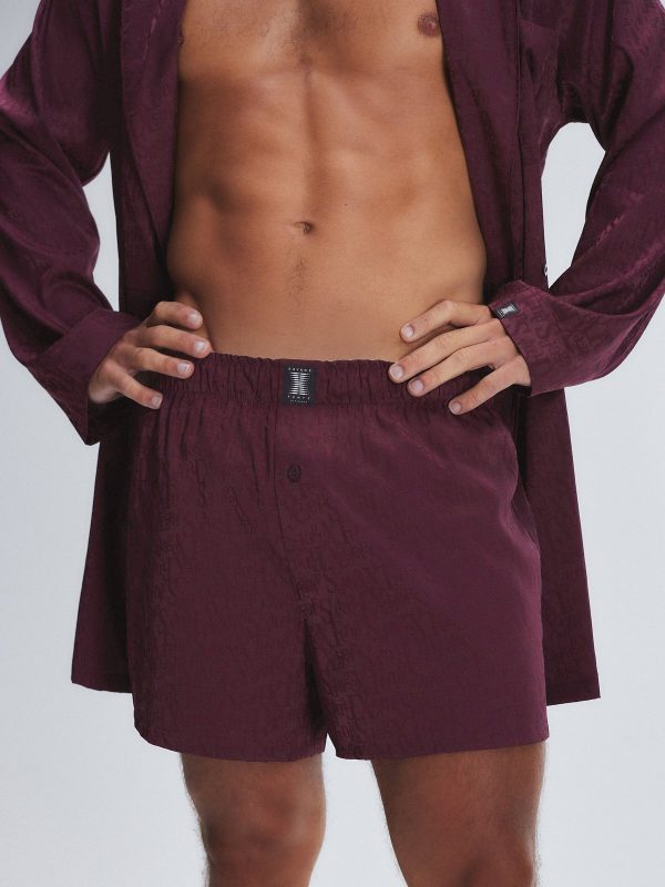 SIGNATURE-SCRIPT-SATIN-BOXERS-UD2500501-11399-1-1200x1600-1.jpg