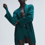 SIGNATURE-SCRIPT-SATIN-SMOKING-JACKET-SQ2500501-6909-1-1200x1600-1.jpg