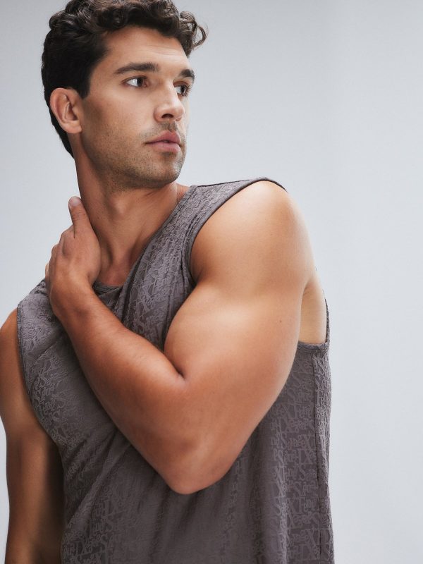 SIGNATURE-SCRIPT-SLEEP-TANK-SQ2458531-11728-4-1200x1600-1.jpg