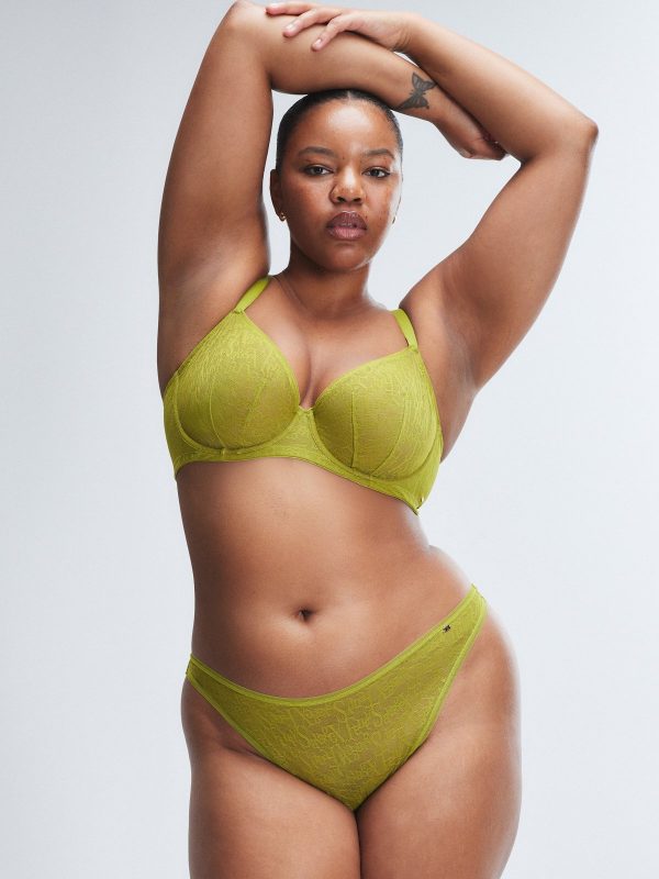 SIGNATURE-SCRIPT-THONG-PANTY-UD2458497-11719-2-1200x1600-1.jpg