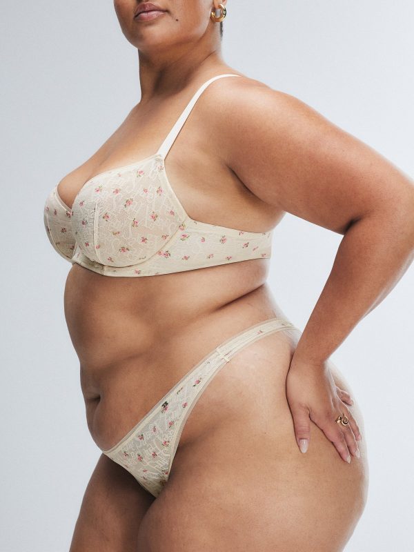 SIGNATURE-SCRIPT-THONG-PANTY-UD2458497-12514-3-1200x1600-1.jpg