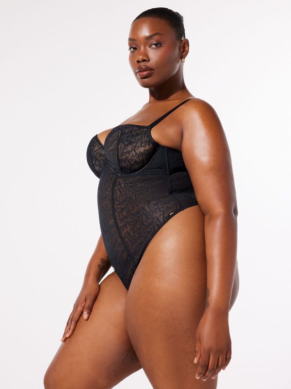 SIGNATURE-SCRIPT-UNDERWIRE-TEDDY-LI2458491-0687-3-1200x1600-1.jpg