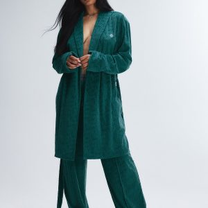 SIGNATURE SCRIPT VELOUR ROBE