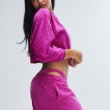 SIGNATURE-SCRIPT-VELOUR-SWEATSHIRT-NE2500501-7197-3-1200x1600-1.jpg