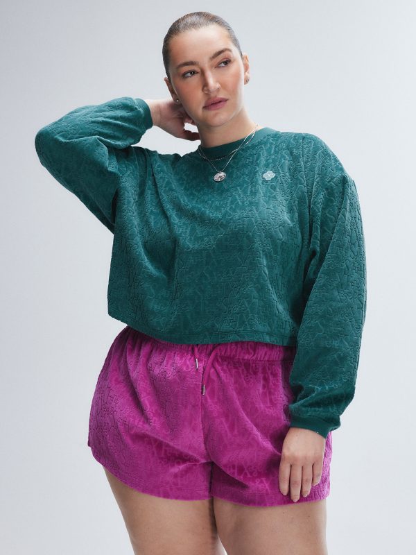 SIGNATURE-SCRIPT-VELOUR-SWEATSHIRT-NE2500502-6909-1-1200x1600-1.jpg