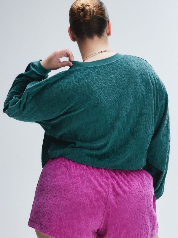 SIGNATURE-SCRIPT-VELOUR-SWEATSHIRT-NE2500502-6909-2-1200x1600-1.jpg