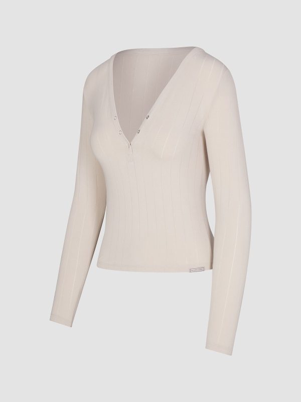 SLEEK-STITCH-SLEEP-HENLEY-SQ2459092-11466-LAYDOWN-1200x1600-1.jpg