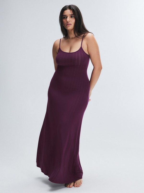 SLEEK-STITCH-SLEEP-MAXI-SLIP-SQ2459100-8220-1-1200x1600-1.jpg
