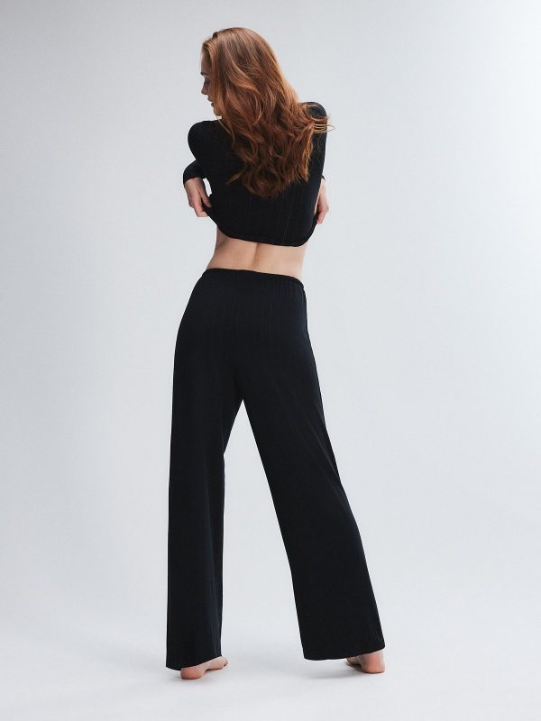 SLEEK-STITCH-SLEEP-PANT-SQ2459098-0687-3-1200x1600-1.jpg