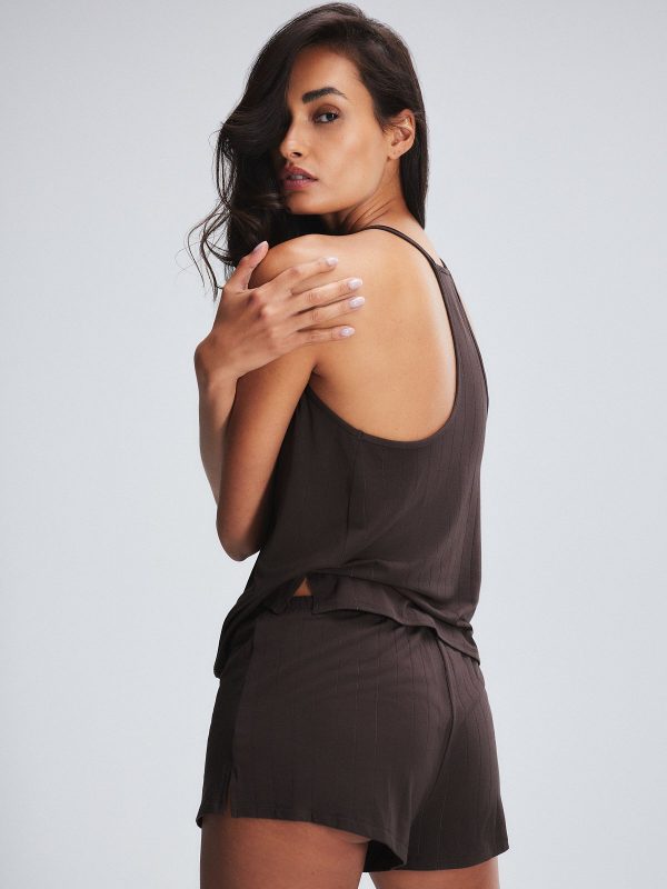 SLEEK-STITCH-SLEEP-SHORT-SQ2459095-11394-2-1200x1600-1.jpg