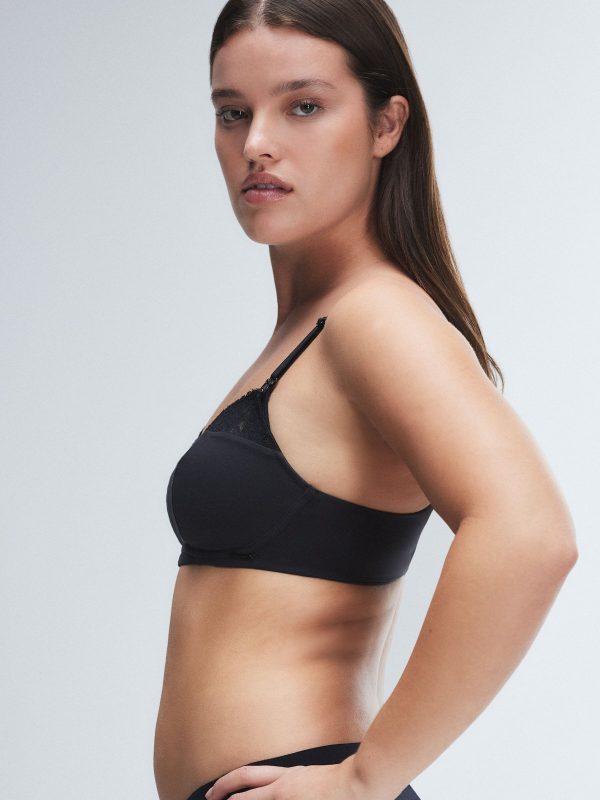 SNUG-HUG-LACE-TRIM-MATERNITY-BRALETTE-BB2500516-0687-3-1200x1600-1.jpg