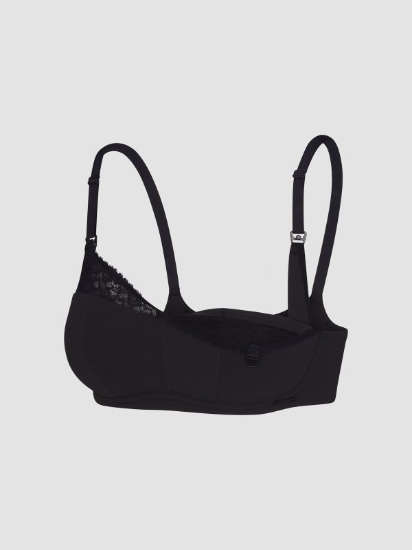 SNUG-HUG-LACE-TRIM-MATERNITY-BRALETTE-BB2500516-0687-LAYDOWN-1200x1600-1.jpg