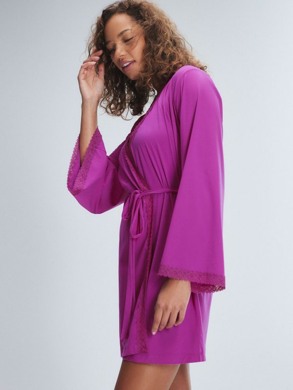 SNUG-HUG-SHORT-ROBE-SQ2459017-6897-3-1200x1600-1.jpg