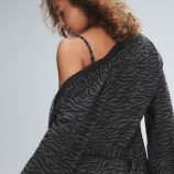 SNUG-HUG-SLEEP-ROMPER-SQ2459011-12494-2-1200x1600-1.jpg