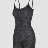 SNUG-HUG-SLEEP-ROMPER-SQ2459011-12494-LAYDOWN-1200x1600-1.jpg