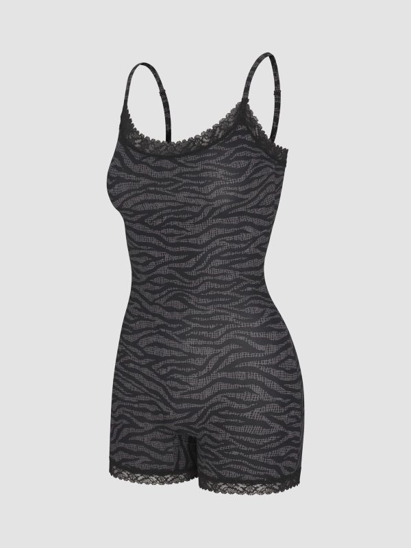SNUG-HUG-SLEEP-ROMPER-SQ2459011-12494-LAYDOWN-1200x1600-1.jpg